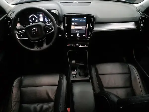 Volvo XC40 - Imagem 7