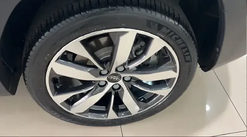 JAC E-js4 - Imagem 8