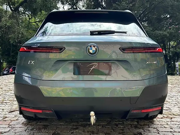 BMW IX2 - Imagem 10