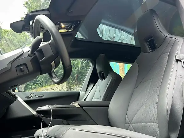BMW IX2 - Imagem 15