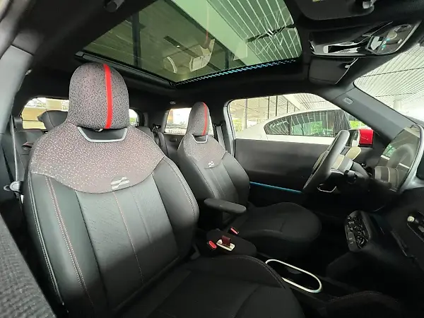 Mini Cooper SE - Imagem 9