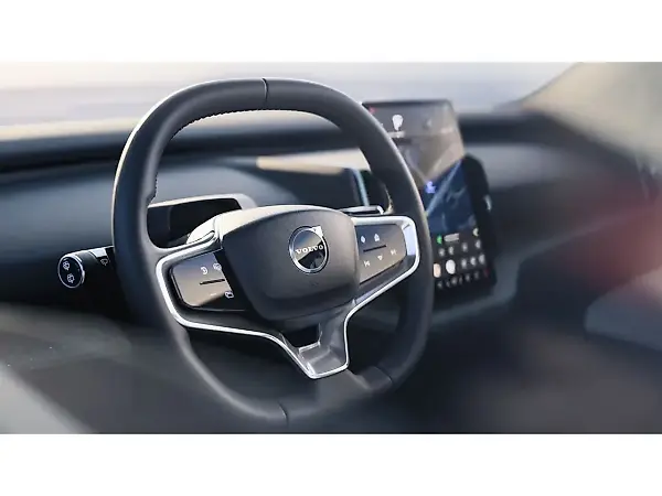 Volvo EX30 - Imagem 4