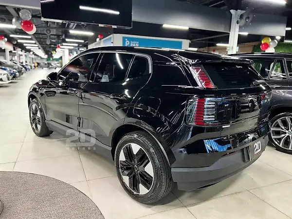 Volvo EX30 - Imagem 6