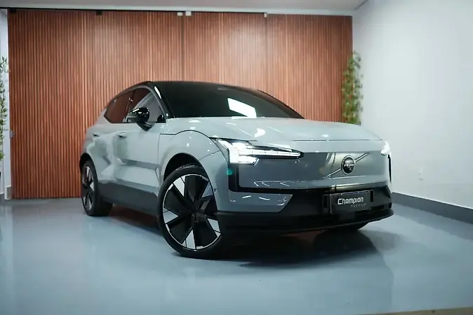 Volvo EX30 - Imagem 3