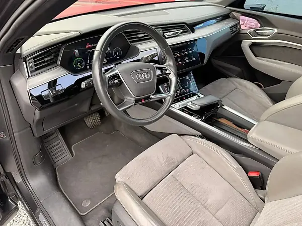 Audi E-tron Sportback - Imagem 10