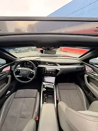 Audi E-tron Sportback - Imagem 9