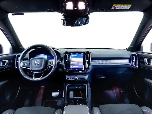 Volvo XC40 - Imagem 6