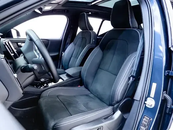 Volvo XC40 - Imagem 8