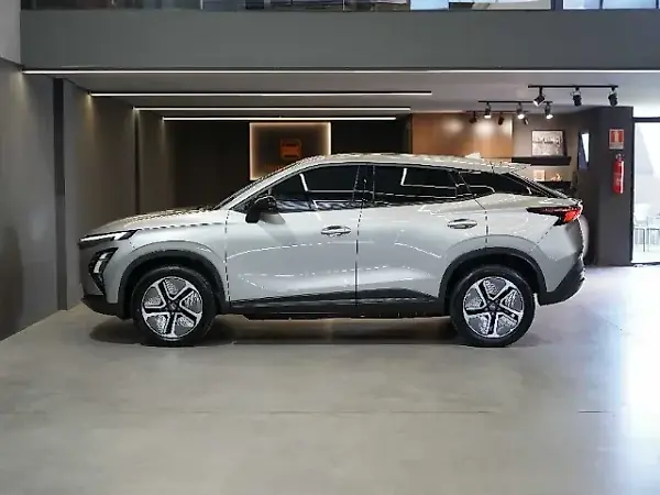 Omoda E5 - Imagem 8
