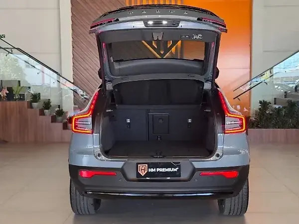 Volvo C40 Recharge - Imagem 5