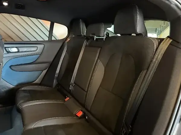 Volvo C40 Recharge - Imagem 10