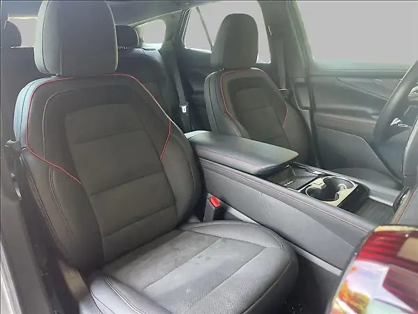 Chevrolet Blazer EV - Imagem 12