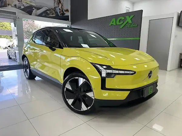 Volvo EX30 - Imagem 1