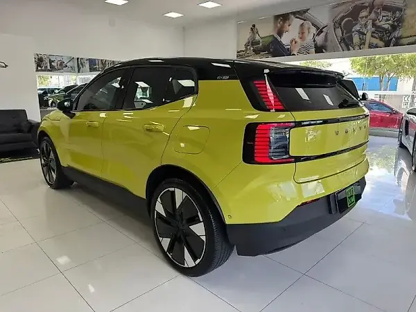 Volvo EX30 - Imagem 3