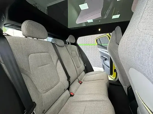 Volvo EX30 - Imagem 6