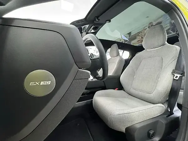 Volvo EX30 - Imagem 11