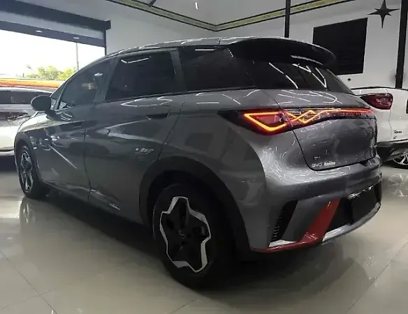 BYD Dolphin - Imagem 1