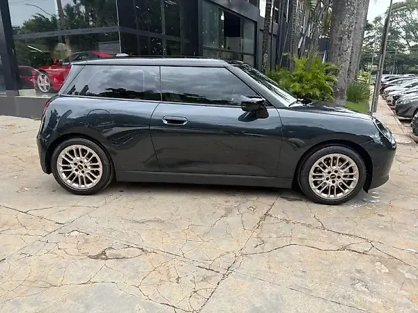 Mini Cooper SE - Imagem 3