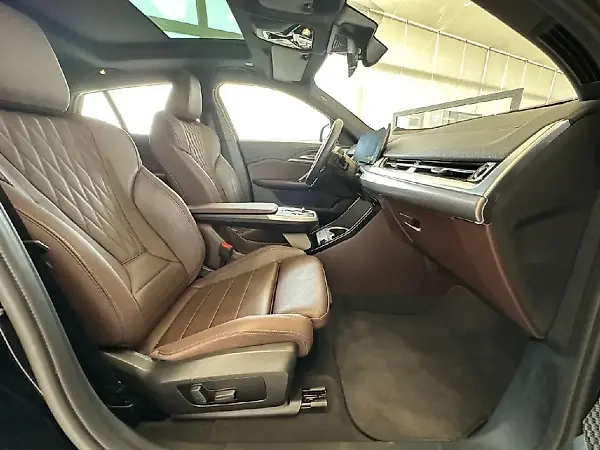 BMW IX2 - Imagem 8