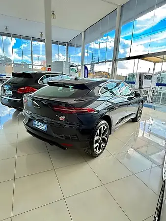 Jaguar I-pace - Imagem 4