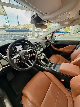 Jaguar I-pace - Imagem 9