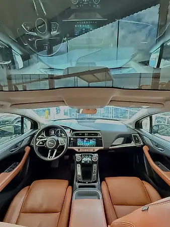 Jaguar I-pace - Imagem 7