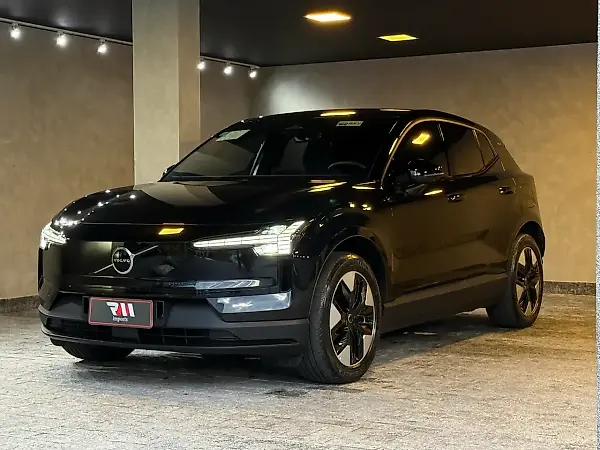 Volvo EX30 - Imagem 1