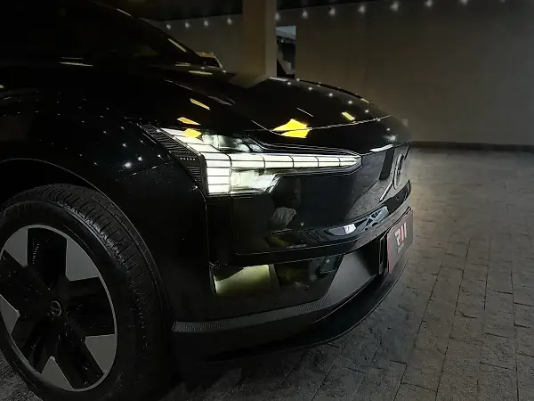 Volvo EX30 - Imagem 4