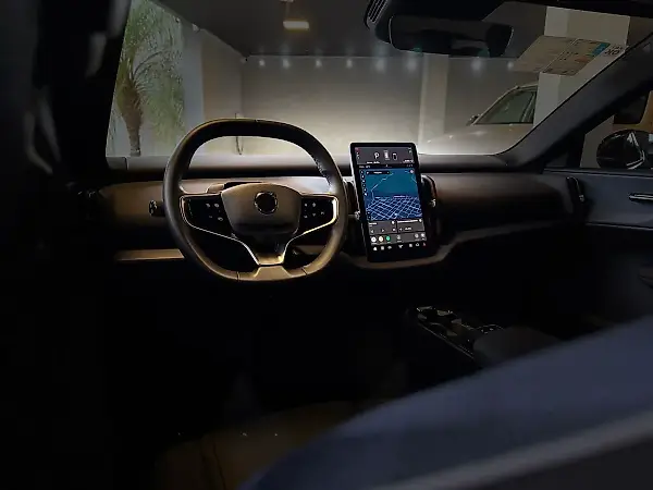Volvo EX30 - Imagem 11