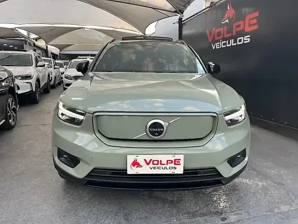 Volvo XC40 - Imagem 2