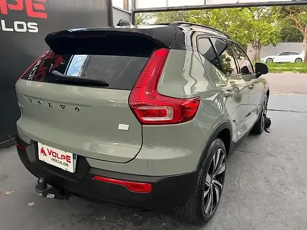 Volvo XC40 - Imagem 6