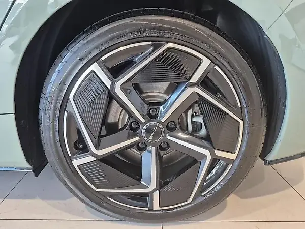 BYD Seal - Imagem 9