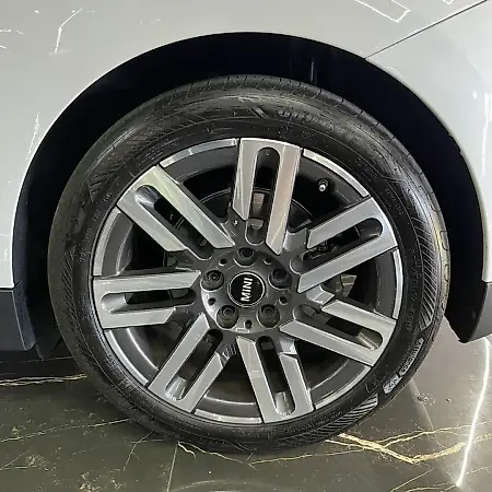 Mini Cooper SE - Imagem 4