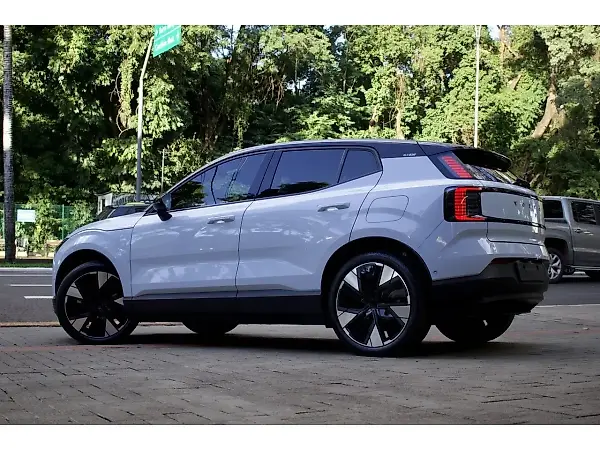 Volvo EX30 - Imagem 4