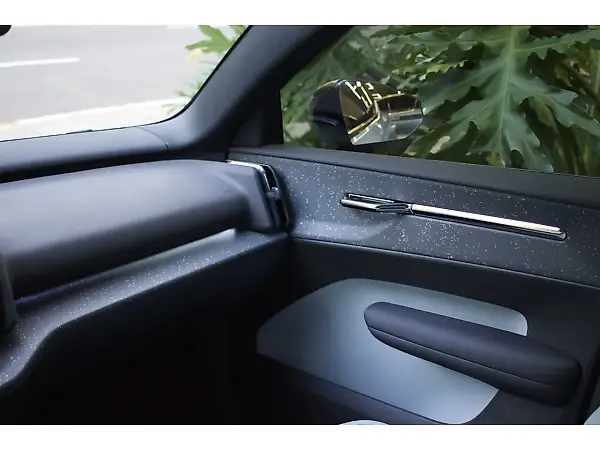 Volvo EX30 - Imagem 19
