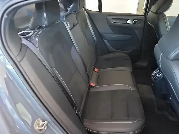 Volvo C40 Recharge - Imagem 16