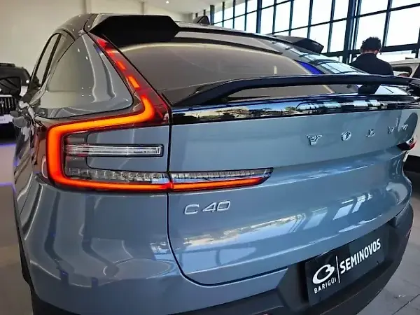 Volvo C40 Recharge - Imagem 20