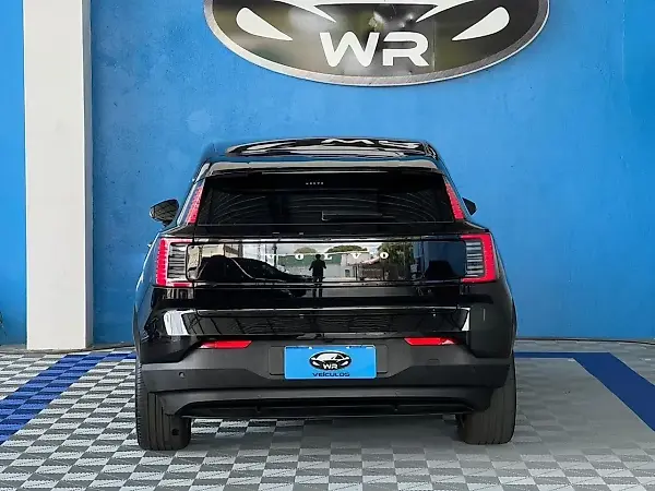 Volvo EX30 - Imagem 6