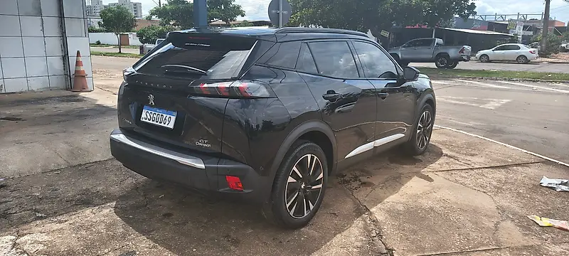 Peugeot E-2008 - Imagem 5