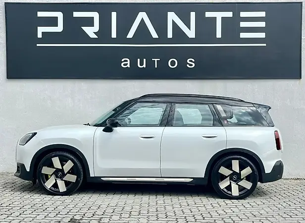 Mini Countryman SE All4 - Imagem 9