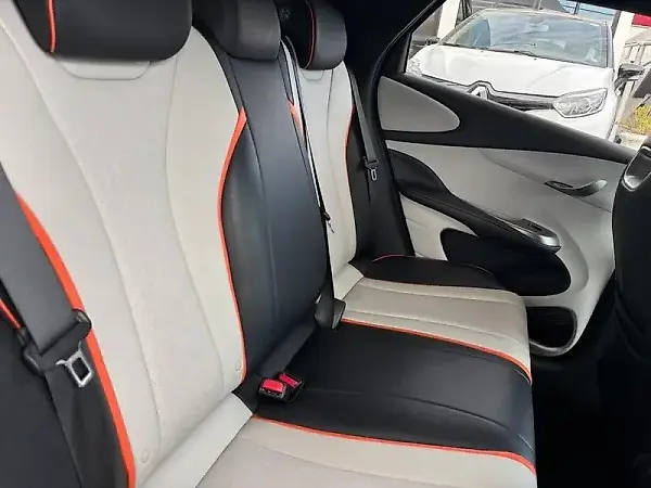 BYD Dolphin - Imagem 12