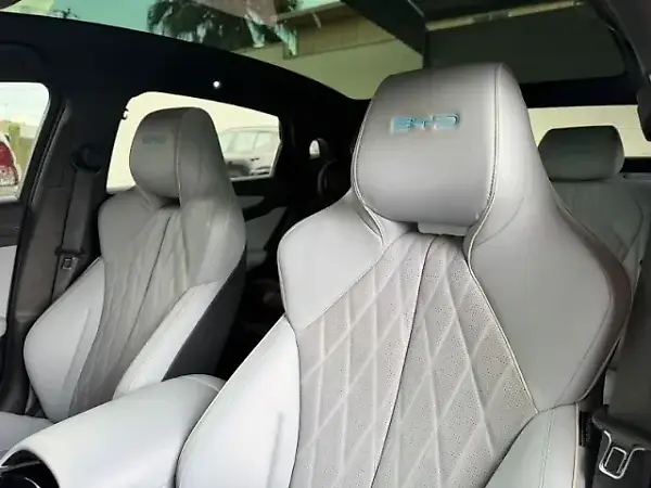 BYD Seal - Imagem 8