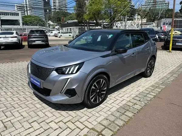 Peugeot E-2008 - Imagem 12
