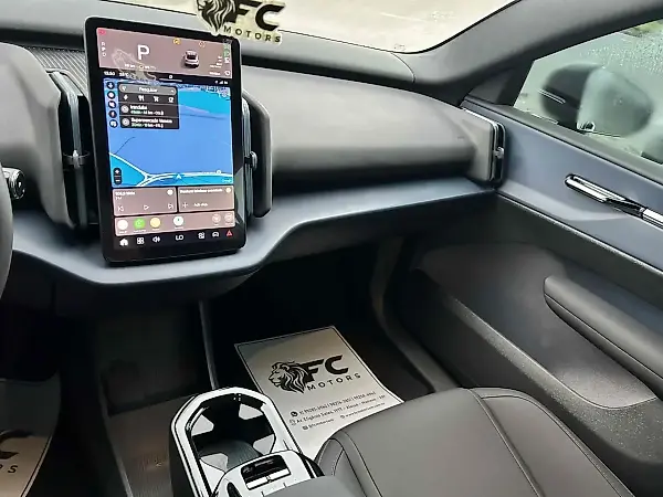 Volvo EX30 - Imagem 8