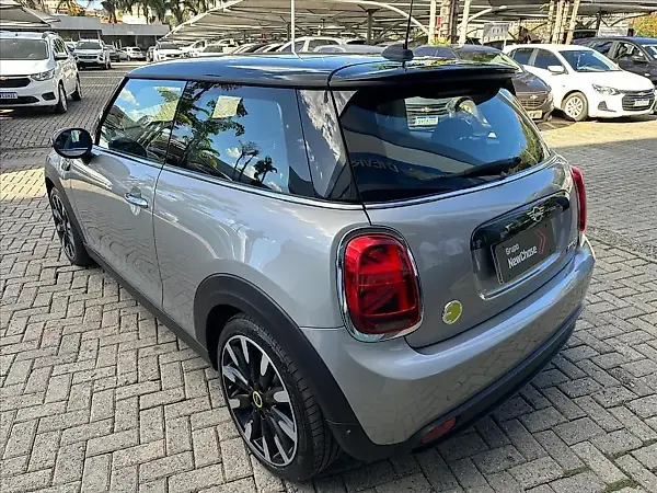 Mini Cooper SE - Imagem 4