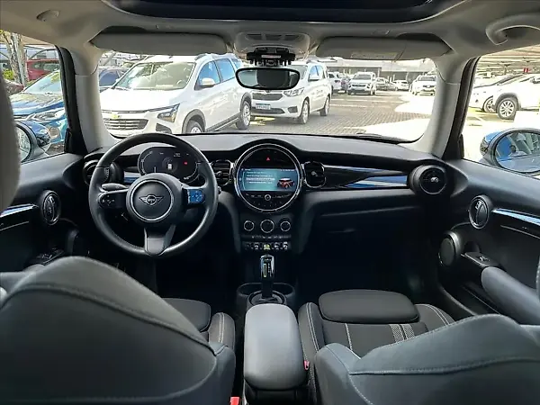 Mini Cooper SE - Imagem 9