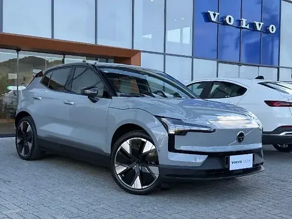 Volvo EX30 - Imagem 1