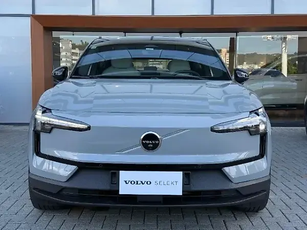 Volvo EX30 - Imagem 3
