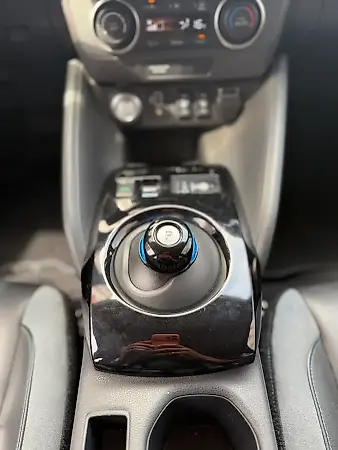 Nissan Leaf - Imagem 8