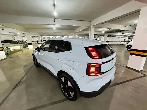 Volvo EX30 - Imagem 5
